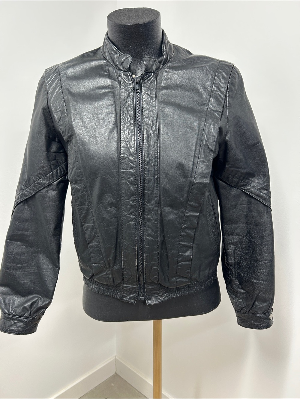 Vintage 80s Bermans Black Leather Jacket Fleece Sherpa Lined Moto Bomber Sz 10